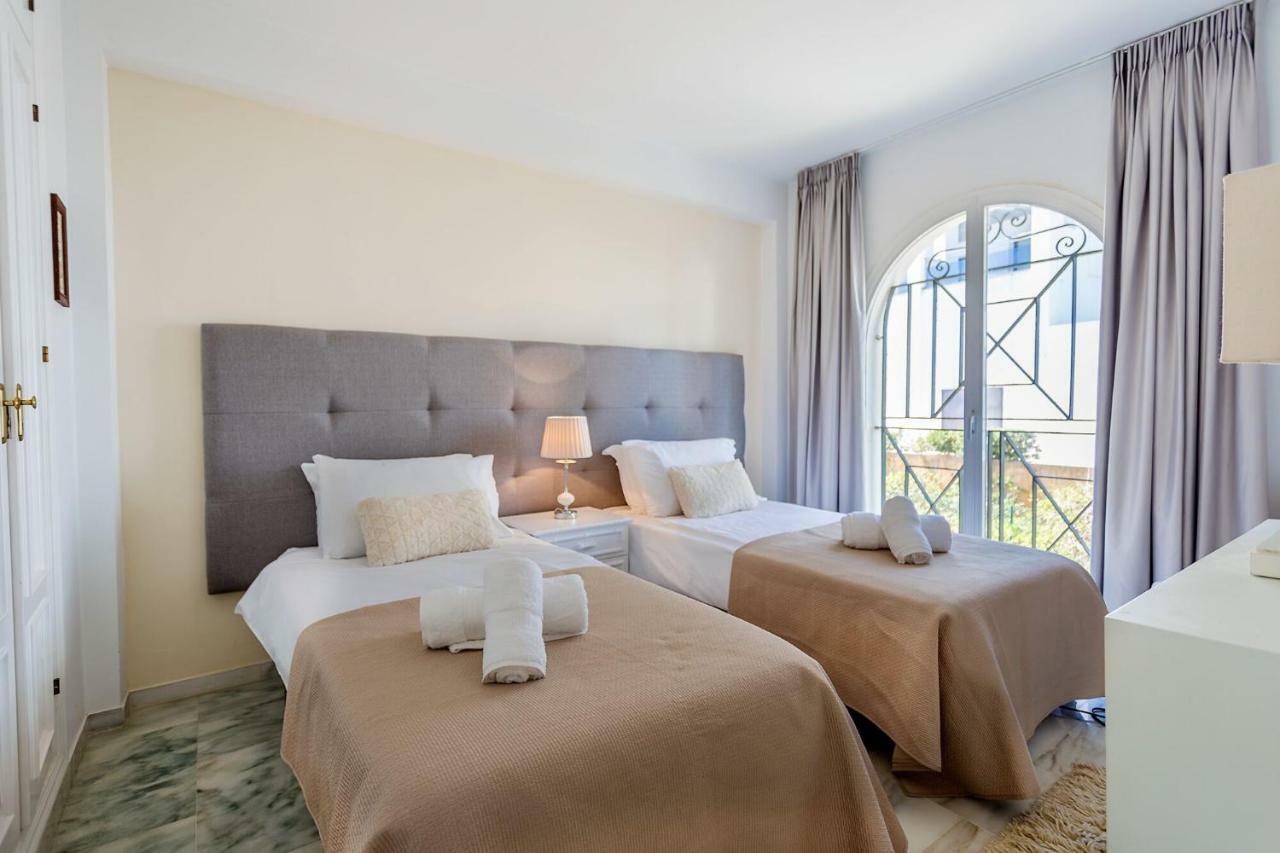 View Playa Del Moral Holiday home *